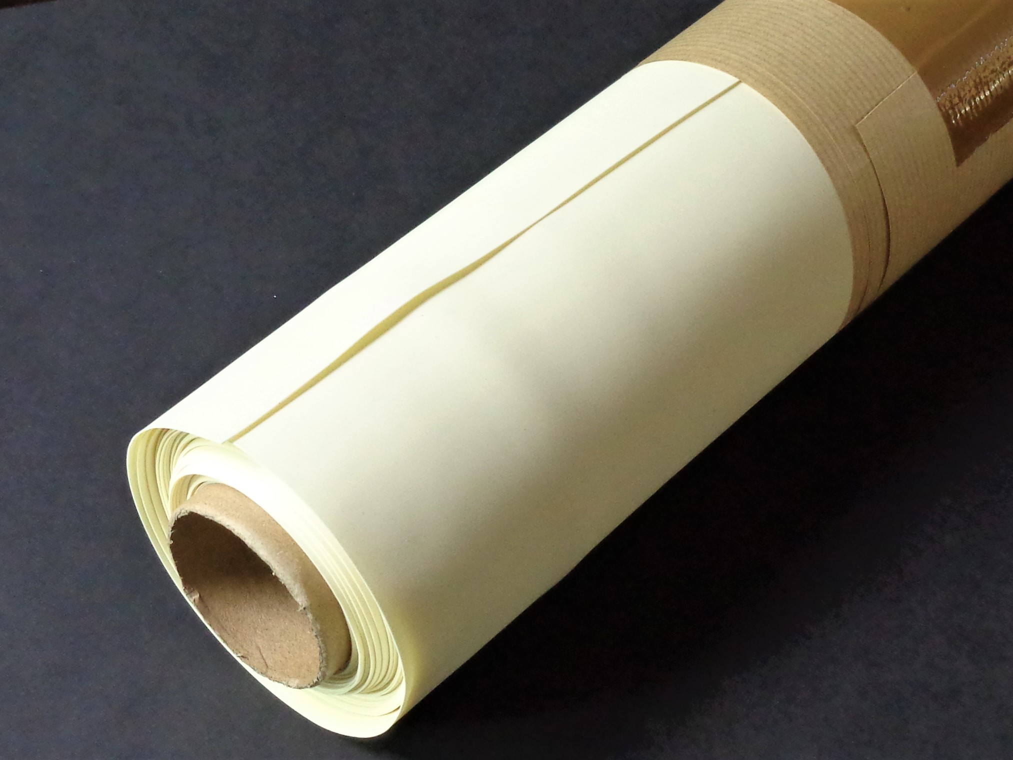 Bungalow St brandwonden White latex rubber sheets